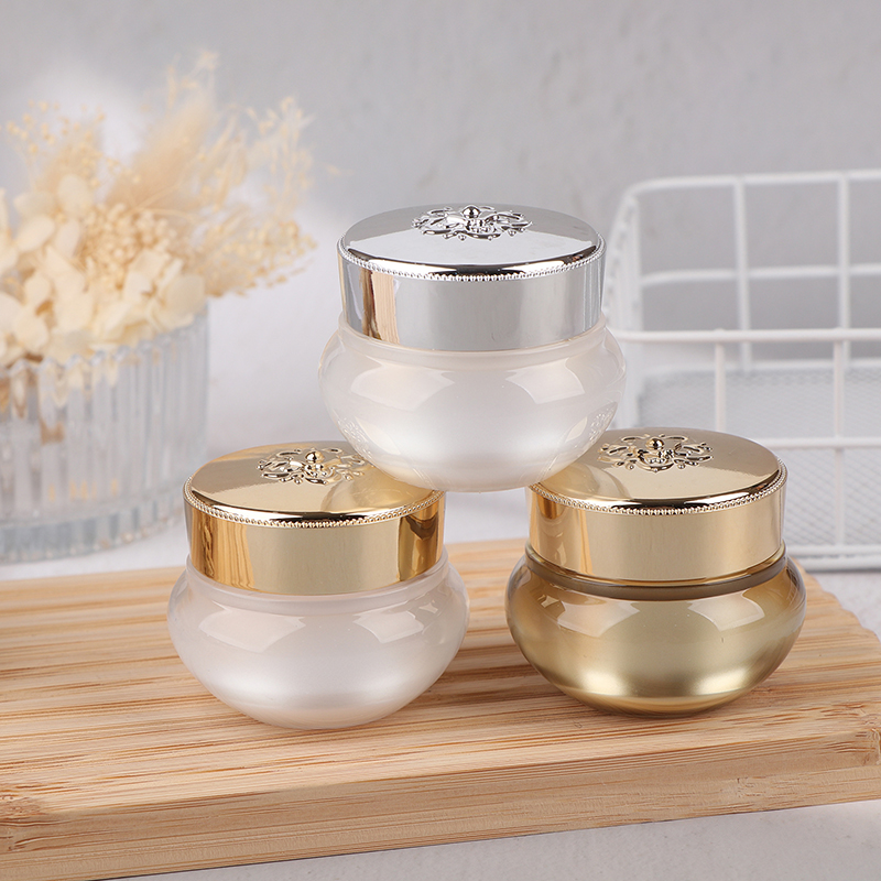 Acryl lege reiscrèmepotten 5/1 - Luxury Skincare Tools recensie en prijs